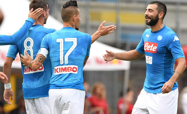 Presentazione nuova maglia, il Napoli coglie tutti di sorpresa: novità per i tifosi