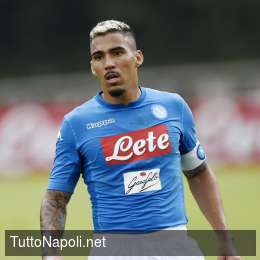 Cinque cambi al 45′: dentro Hamsik e Verdi. Allan terzino destro e Hysaj a sinistra