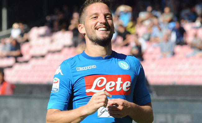 Mertens, il papà: “Forza Napoli sempre! Dries resta, ha parlato con Ancelotti e vuole lo Scudetto”