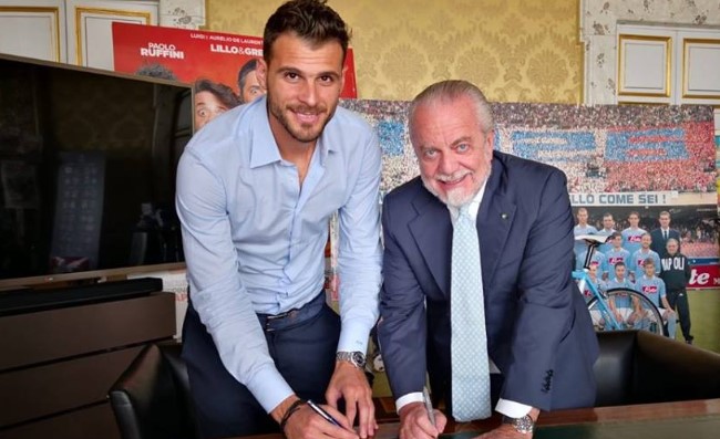 Napoli, Karnezis si presenta: “Contento di essere qui. Darò tutto per questa maglia”