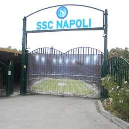 Qui Castelvolturno – Allenamento sotto la pioggia, domani in programma doppia seduta