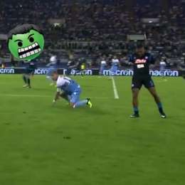 VIDEO – Allan in versione Hulk contro la Lazio: strappa il pallone a Immobile, poi esultanza e grido