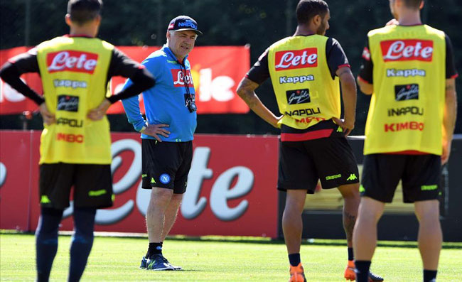 Appuntamento “insolito” per il Napoli a Castel Volturno, due belle notizie per Ancelotti