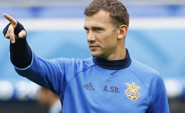 Gol annullato a Milik, Shevchenko: “Presa la decisione giusta. Immobile può segnare ancora”
