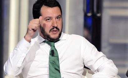 Tragedia Genova, Salvini stoppa il calcio: “Bisogna fermarsi, business e interessi…”