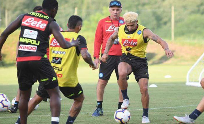 IL MATTINO – Cinque cambi nel Napoli, Fabian e Malcuit titolari. Staffetta in attacco, Ancelotti sorprende tutti!