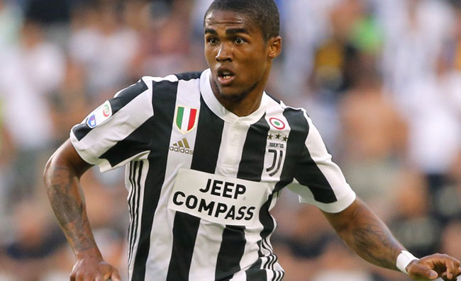 Liguori: “Douglas Costa meritava sei giornate. E’ fuori di testa, c’era l’aggravante social”
