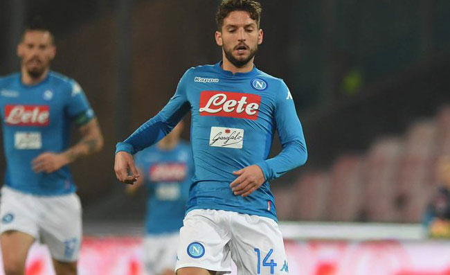 Milik o Mertens? Dries scatenato contro il Torino, 6 goal e una perla che “confuse” Maradona