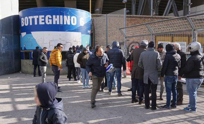 Napoli-Parma, biglietti in vendita da domani: “crollano” i prezzi di tutti i settori!