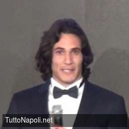 La sera di vigilia di Cavani: tenera chiacchierata con i suoi figli nel giardino di Palazzo Caracciolo