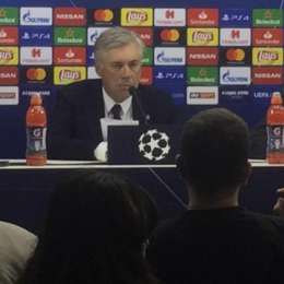 Ancelotti in conferenza: “PSG big d’Europa, ma ora siamo avanti noi! Che emozione il San Paolo. Belgrado? Allora il pari era buono…”