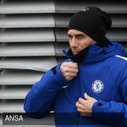 Antonio Conte: “Nessuna offerta da club italiani per ora. Chelsea? Ho una causa, non ne parlo…”