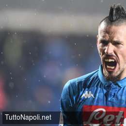 Hamsik sul sito ufficiale: “Grande partita, 3 punti importanti”. Nessun riferimento alla partenza verso la Cina
