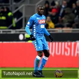 Il San Paolo invoca Kalidou sul dischetto, Gazzetta: “Quando un difensore dà spettacolo e fa sognare, ecco il bello del calcio”
