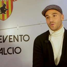 Insigne jr si racconta a DAZN: “Basta paragoni, devo ancora arrivare in A. Callejon un amico, mi aiuta. Ricordo che non potevamo far giocare Lorenzo…”