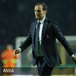 Juventus, Allegri si difende: “Niente crisi, perso solo una gara incastrata male. Ci sono anche gli altri”