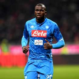 Quotidiani “pazzi” per Koulibaly: “La chiusura su Quagliarella mette in discussioni le leggi della fisica”