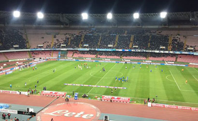 Tifosi del Napoli “lontani” dalla squadra, arriva un dato preoccupante: Juventus, Inter e Zurigo…