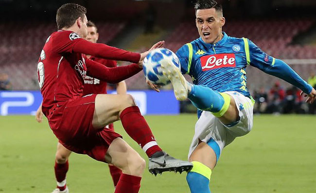 TUTTOSPORT – Rivoluzione Napoli, quattro giocatori potrebbero andare via. Anche Callejon a rischio