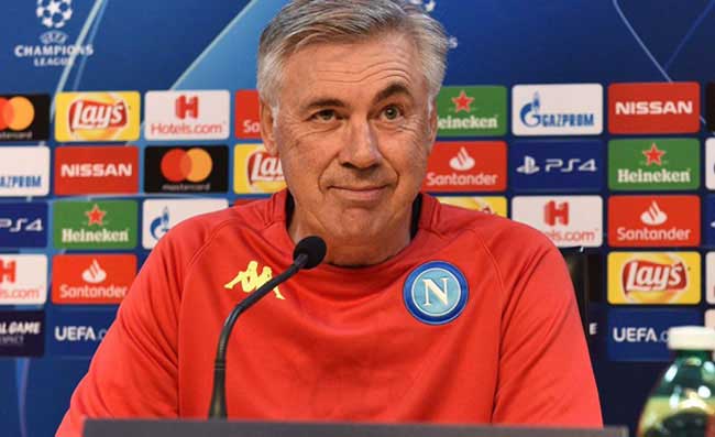 Ancelotti a SKY: “Potrebbero giocare Insigne, Milik e Mertens insieme. Il Salisburgo pressa molto”