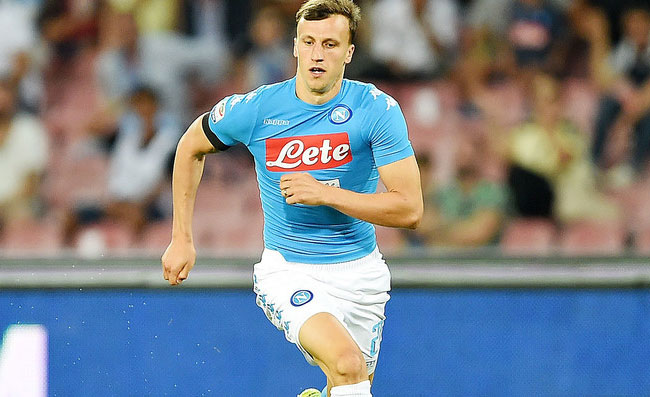 Chiriches: “Chiriches ha voglia di spaccare il mondo col Napoli”. Poi confessa: “Vlad ha sofferto…”