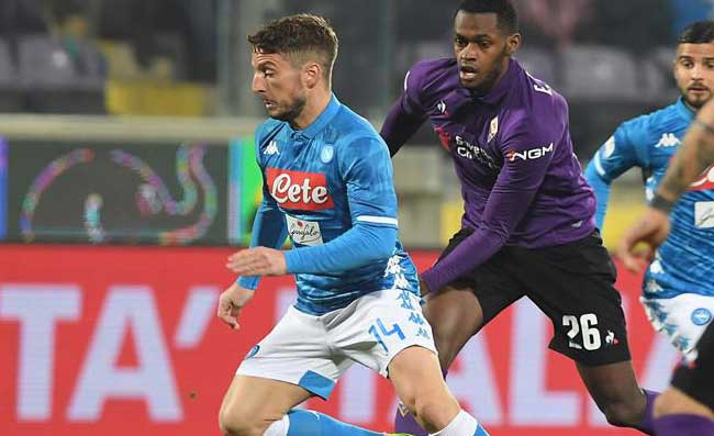 La tifosa francese del Napoli: “Ho conosciuto un campione: grazie Dries”. Boom di like per la foto