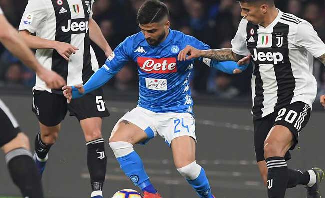 Le voci di dentro, spifferi da Castel Volturno dopo la sconfitta con la Juve: Malcuit e Insigne “neri”!