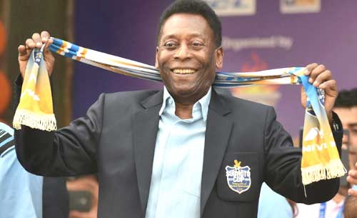 Morte Coutinho, Pelè distrutto commenta su Twitter: “Grossa perdita, ci ritroveremo in cielo”