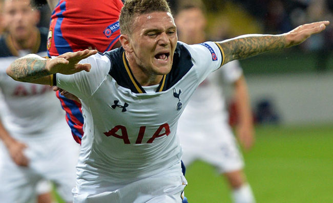 GAZZETTA – Trippier-Napoli, c’è il gradimento de terzino! Prima offerta e risposta del Tottenham