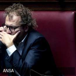 Lotta al Pezzotto tv, pronta una proposta di legge: “La pirateria nel calcio va combattuta”