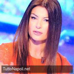 VIDEO – “Tifosi Ajax? Approccio quasi partenopeo, coi fuochi d’artificio!”, polemiche per le parole di Ilaria D’Amico a Sky