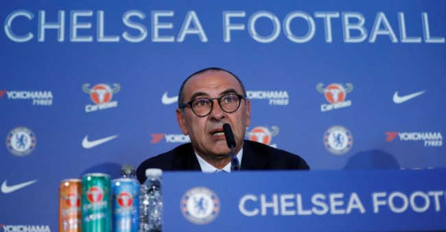 Sarri: “Juventus? Mai avuto contatti con altre squadre e non è vero che…”