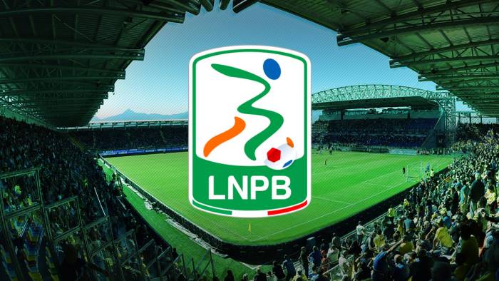 Serie B, playout si faranno: Salernitana e Foggia in campo