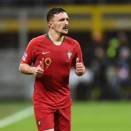 Show di CR7, tripletta col Portogallo contro la Svizzera: 90′ in panchina per Mario Rui