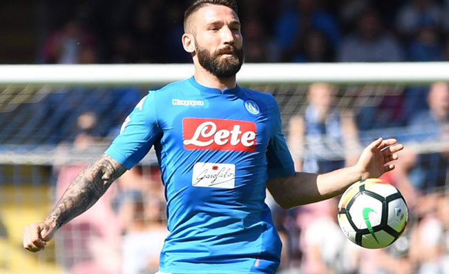 Lorenzo Tonelli dirà ancora una volta addio al Napoli, tre club di Serie A pronti a fare offerte