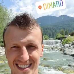 VIDEO – Recupero post-allenamento nelle acque gelide del torrente: lo scatto di Chiriches sui social