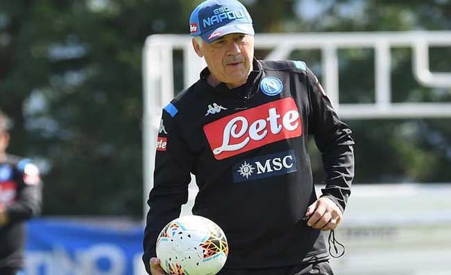 Ancelotti: “Non esaltiamoci troppo! Insigne fondamentale, Callejon maniacale. Un gran colpo di mercato per un Napoli fortissimo, i nomi…”