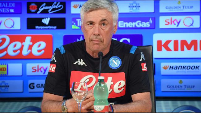 Napoli, Ancelotti: “Persa un’occasione. Sono molto deluso, ci sacrifichiamo poco.”