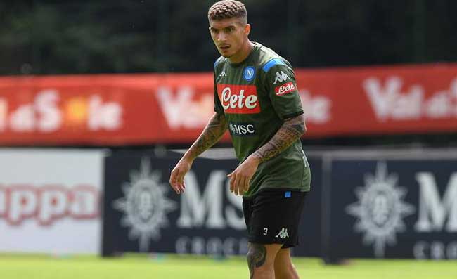 Napoli, che colpo: non solo esterno di difesa, grazie a lui Ancelotti disegna la difesa a tre