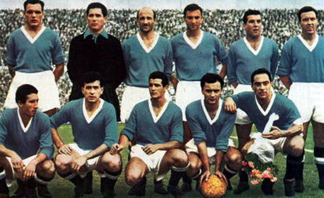 Dolo Mistone è morto, l’ex terzino del Napoli aveva 83 anni. Fu celebrato anche da De Laurentiis