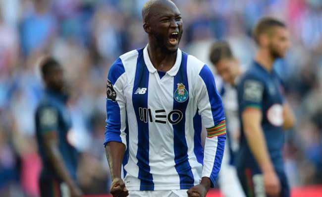 CORRIERE – Napoli su Danilo Pereira, il Porto ha fissato il prezzo: se ne riparlerà a giugno