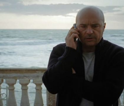 Dialogo tra Montalbano e Livia sul federalismo amoroso
