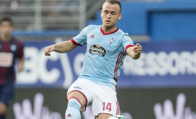 Napoli, Lobotka in arrivo! Lo slovacco ad un passo. Due club su Ghoulam, in uscita altri tre giocatori