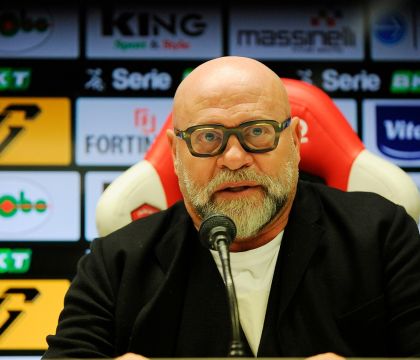 Cosmi: “Il rigore sul tocco di Iemmello? In un calcio senza Var non sarebbe mai stato fischiato”