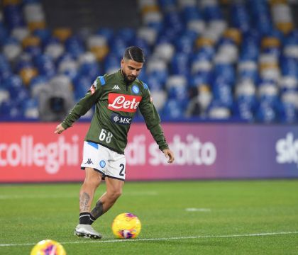 Il Napoli: è il momento di essere un corpo unico per risalire da questa corrente avversa