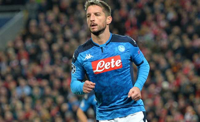 Napoli bruttissimo, la Fiorentina sbanca il San Paolo: la reazione di Dries Mertens
