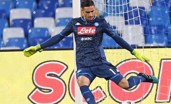 Meret racconta: “Ho sempre voluto fare il portiere. Per arrivare in alto serve impegno e passione”