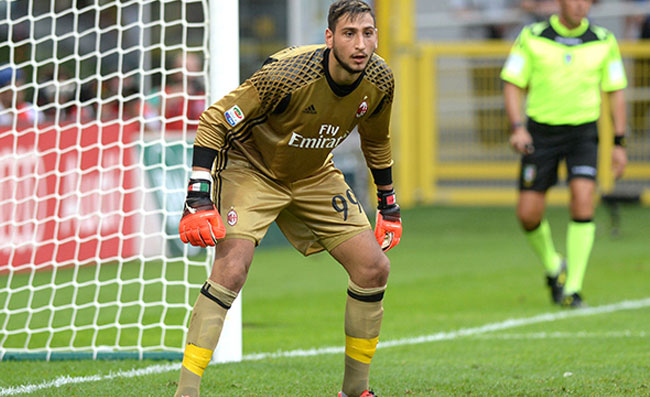 Milan, inizio shock contro l’Udinese: papera di Donnarumma, la reazione di Zlatan Ibrahimovic