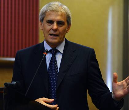 Barbano: non mettendosi in discussione, l’Aia e si mostra fragile e di parte