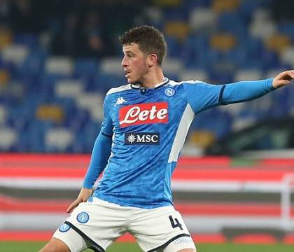 Repubblica: l’arrivo dei nuovi acquisti ha punto i veterani del Napoli nell’orgoglio